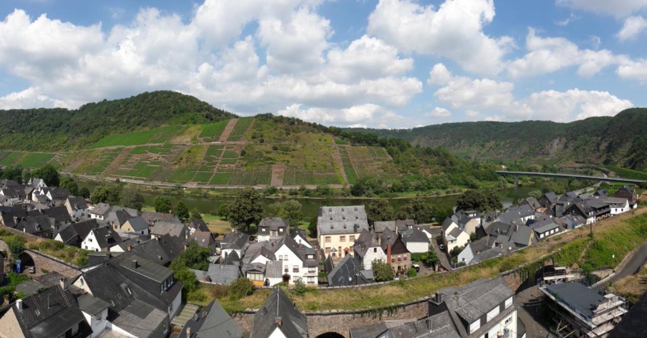 Ferienwohnungen Am Bruttiger Moselsteig Экстерьер фото