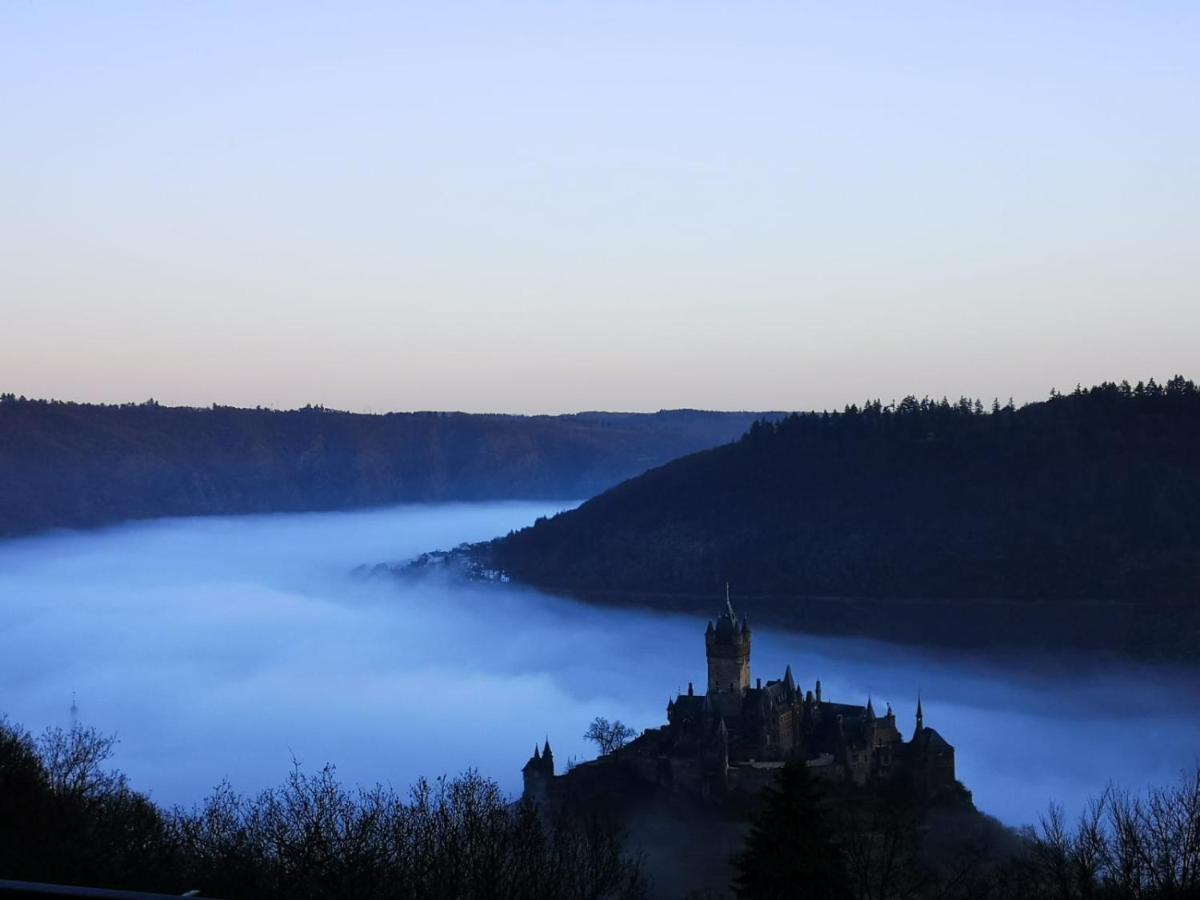 Ferienwohnungen Am Bruttiger Moselsteig Экстерьер фото